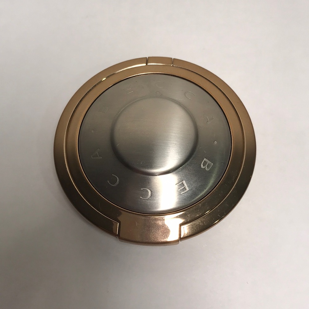 Becca Light Chaser Highlighter